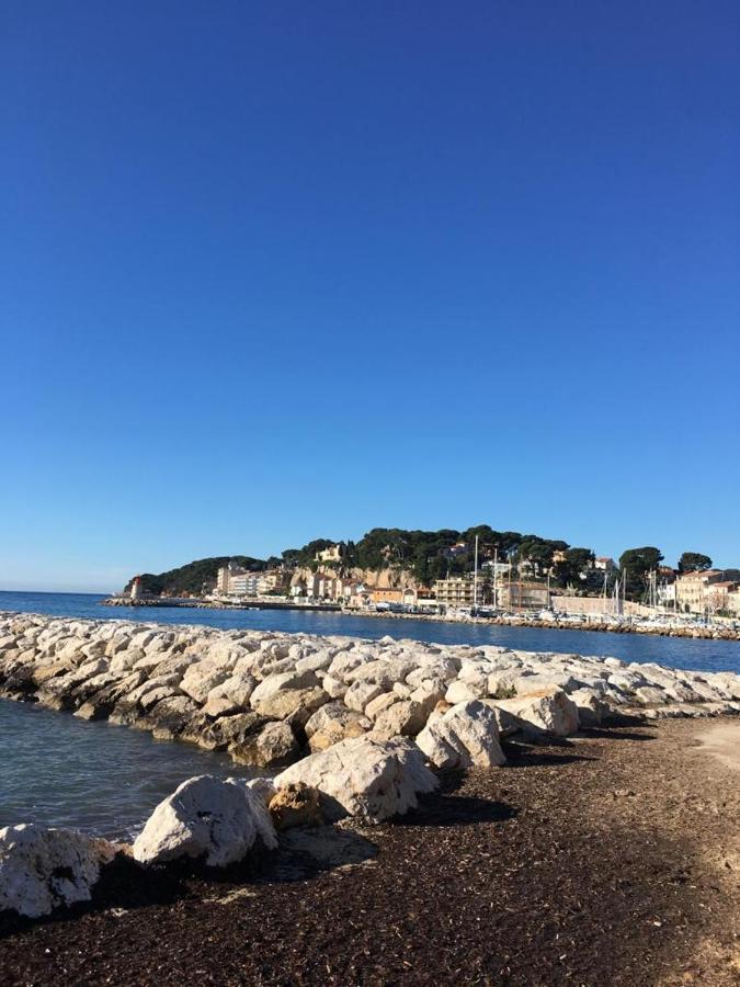 Le Gabian, Duplex Proche Plage Et Centre Sanary-sur-Mer Exteriör bild