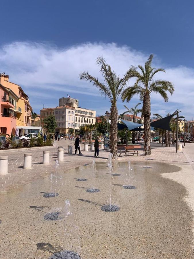 Le Gabian, Duplex Proche Plage Et Centre Sanary-sur-Mer Exteriör bild